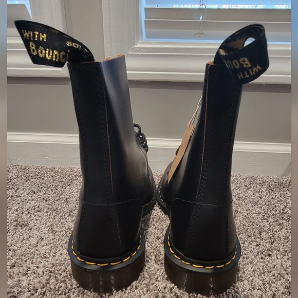 Dr. Air Wair Martens 1460 Slip Resistant Boots main image 13